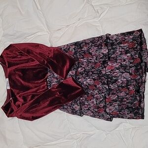 Red velvet dress kids size 6